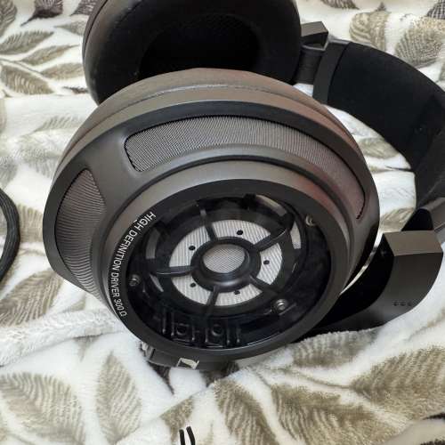 Sennheiser HD820