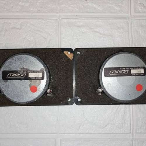 Mission 高低音四隻