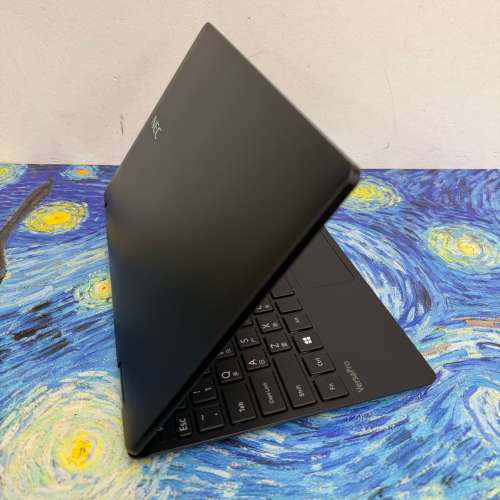 (日本製🔥超輕薄Ultrabook ) NEC Ultrabook i5-10210Y/ 8GB Ram/128,256,512gb SSD...