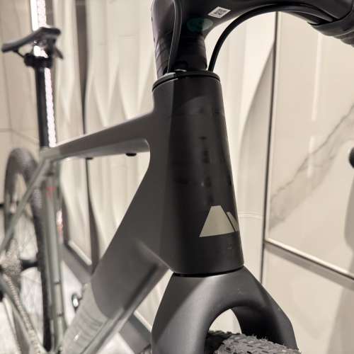 Canyon Grail CF SLX 8 AXS Gravel