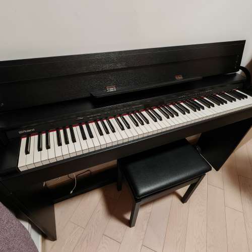 Roland DP603 連琴櫈