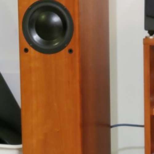 英國PMC OB1 三路三單元座地喇叭 Speaker 保養良好 可tri-amp或 tri-wire