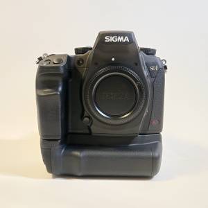Sigma SD1M + SA mount Combo Lens
