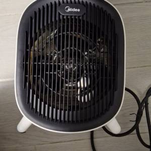 美的 MIDEA 小型暖爐