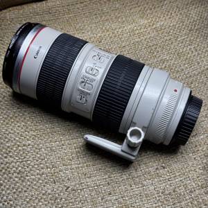 Canon EF 70-200 F 2.8 IS