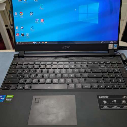 Gigabyte AERO 15 11800H RTX3060
