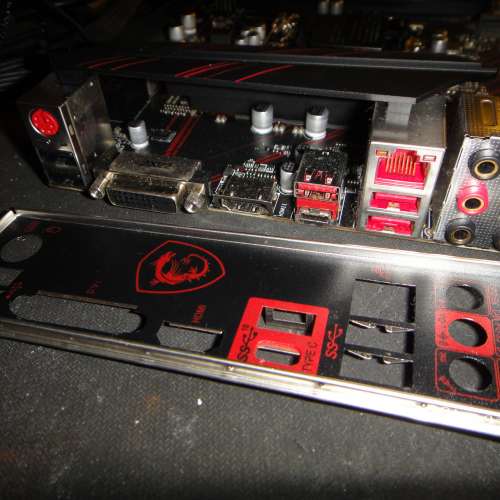 MSI MPG Z390 GAMING PLUS ATX 主機版 Socket 1151 支援8、9代CPU 正版window10Pro