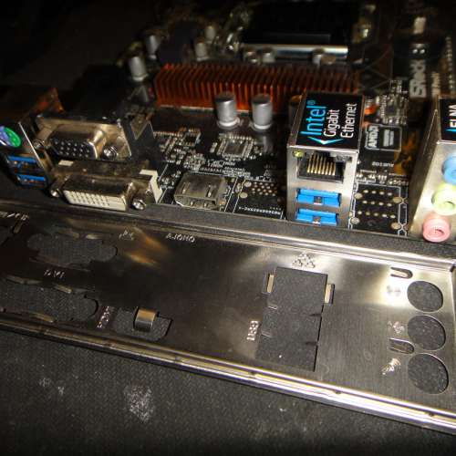 ASRock B150M Pro4V 主版 (正版Window10Pro) Socket 1151 支援6、7代CPU 四Ram槽