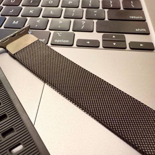 Apple Watch Series 6 鋁金屬44m(GPS+流動網絡）