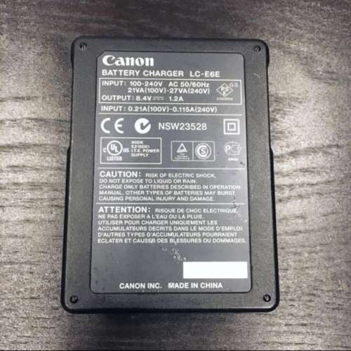 原裝 Canon LP-E6E充電器