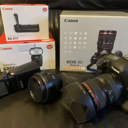 EOS 5D Mark III EF 24-105 f/4L IS USM Kit , 5D3