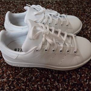 ADIDAS STAN SMITH 運動鞋