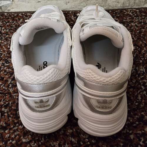 ADIDAS ASTIR 運動鞋