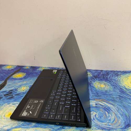 (少有超輕薄電競機❤️&zwj;🔥) MSI  i7-10710U/GTX 1650 with MaxQ/8,16GB Ram/128,2...