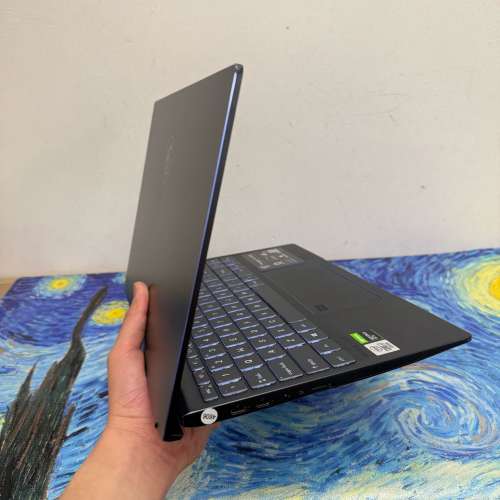 (少有超輕薄電競機❤️&zwj;🔥) MSI  i7-10710U/GTX 1650 with MaxQ/8,16GB Ram/128,2...