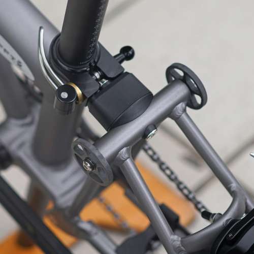 2025 最新款超輕版 ACEOFFIX C5 5速 啞黑色碳前叉鋁合金折叠車 送前後蛙燈叮叮