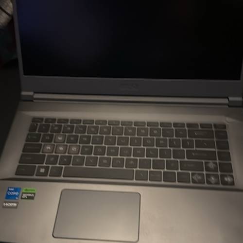 電競手提電腦msi thin15 b13ve