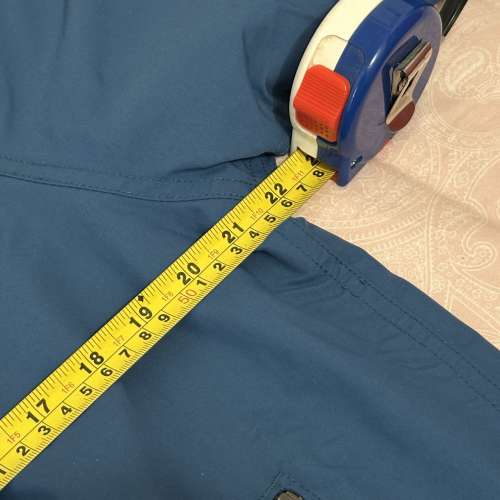 New Patagonia Men's Baggies Jacket Blue M size $1200 Trade WanChai MTR Station