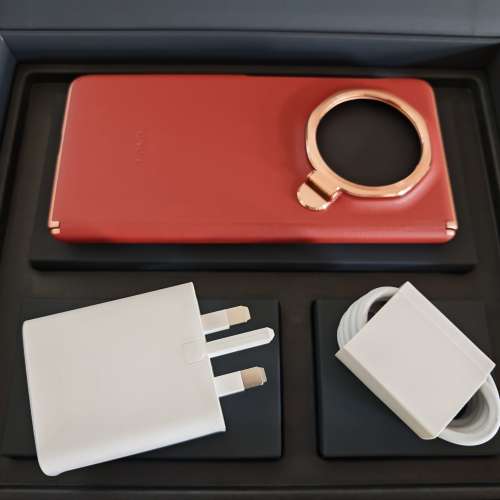 出售 Honor Magic V3 絲路敦煌 512GB