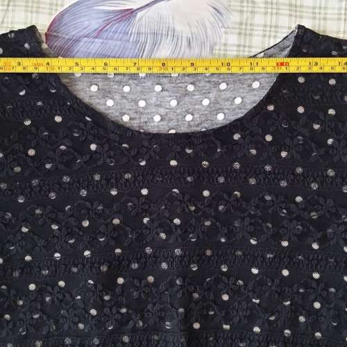 全新黑色蕾絲刺繡波點衫 上衣 襯衣 波點短袖衫 襯衫 T恤 T-Shirt