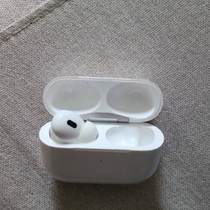 Apple AirPods Pro 2