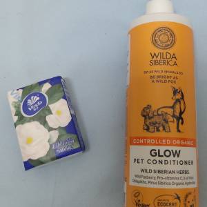 全新Wilda Siberica 蓬鬆光澤潤絲精 Glow Pet Conditioner 400ml 寵物護理用品 狗沖...