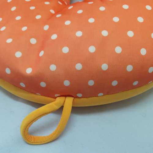 二手橙色波點頸枕 頸枕 護頸枕 頸椎保健枕 u形枕脖子 U枕記憶枕頭 咕𠱸 Travel Nec...