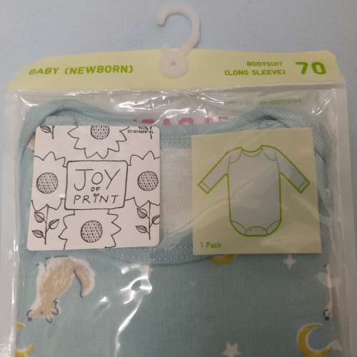 全新粉藍色小狗圖案UNI QLO BABY嬰兒連身衣70碼 嬰兒包屁衣 BB衫