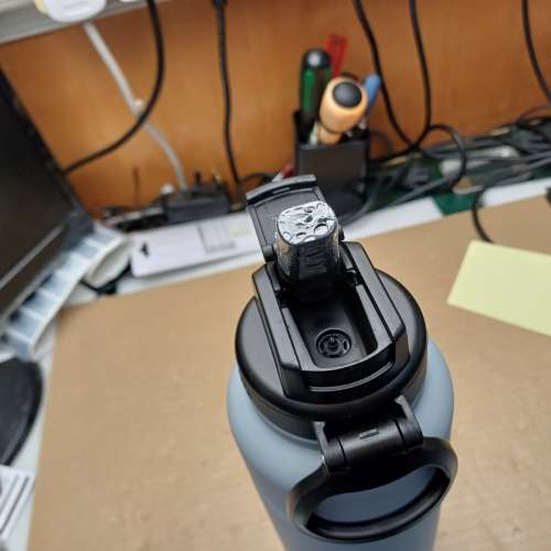 Stainless Steel Vacuum Flask ( Water Bottle 1180ml ) NEW 全新 保温瓶 真空不鏽...