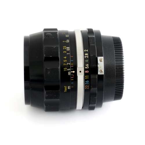 Nikon 28mm f2 酒吧之眼