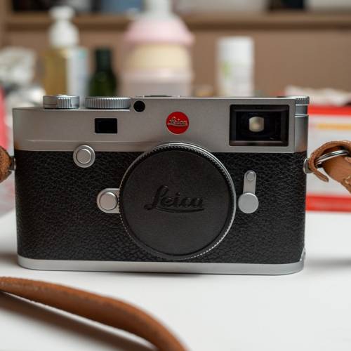 Leica M10-R