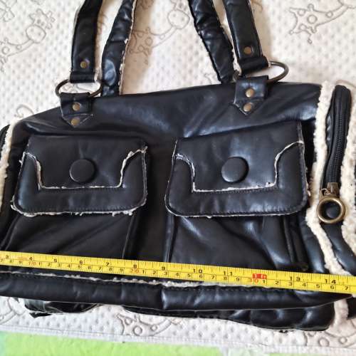 二手黑色仿皮側背袋 環保袋 購物袋 手提袋 單肩袋 電腦袋 雜物袋 手袋 手挽袋 包包 ...