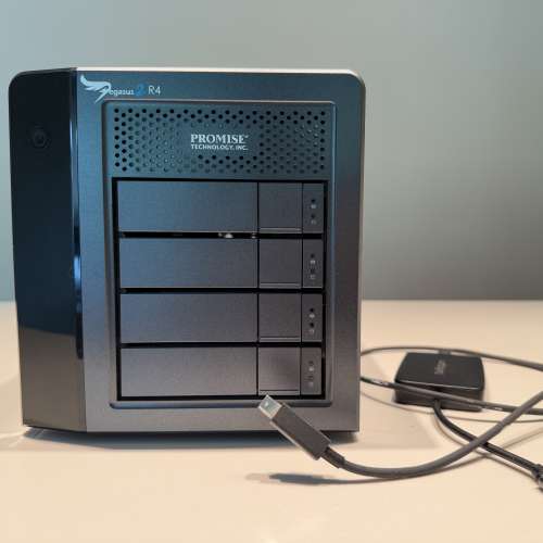 Promise Pegasus2 Thunderbolts2 RAID 5 HDD