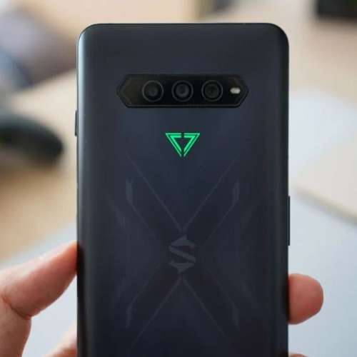 Blackshark 4 Pro 5G + Fun Cooler 3Pro