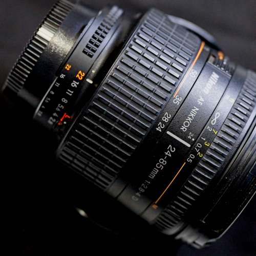 Nikon AF Zoom-Nikkor 24-85mm f/2.8-4D IF