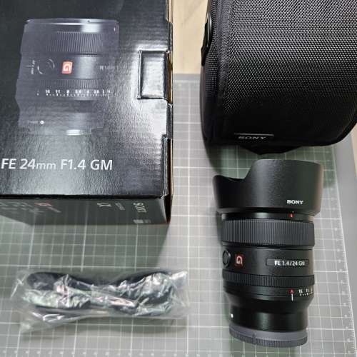 98%new 行貨有保Sony 24mm f1.4gm＊遮光罩少裂，不影響正常使用!＊