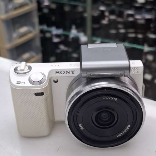 SONY NEX 5N + E16mm F2.8