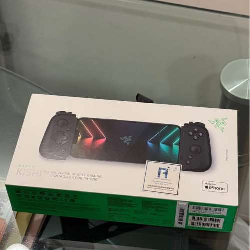 Razer 雷蛇Kishi V2 通用行動遊戲控制器 (iPhone 專用) (保養到5/2025)