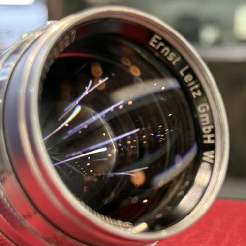 Leica Summarit 50mm f1.5 ltm late version with caps (Year 1957)