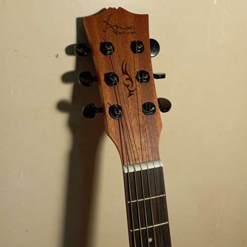 Enya Amari  AM Baby Travel Guitar