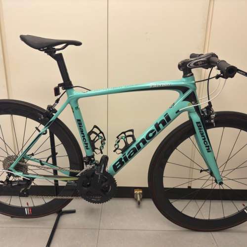 Bianchi Intenso Shimano 105 Road Bike
