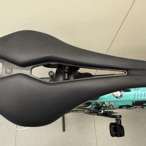 Bianchi Intenso Shimano 105 Road Bike