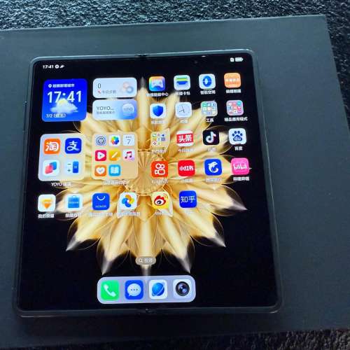 Honor Magic V2 16GB-256G 國行 (非港行) 九成新