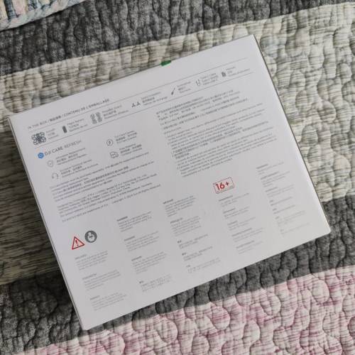 大疆 neo 航拍機