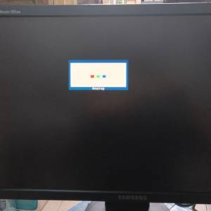 Samsung Sync master 205BW 電腦Mon,右邊上下角有少許漏色，其它正常，售$50