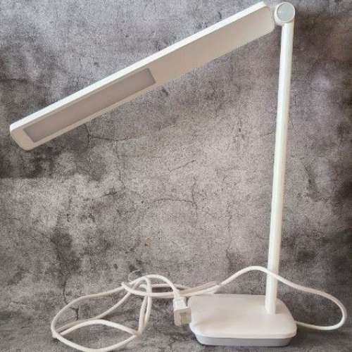 80%NEW 白色 LED 枱燈