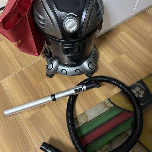 Smartech無段變速強力水濾吸塵機 SV-8028