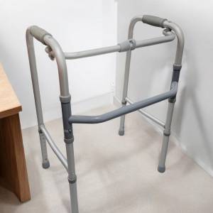 二手助行器，復康用具￼
