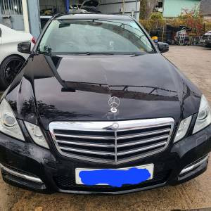 Mercedes-Benz E200 w212