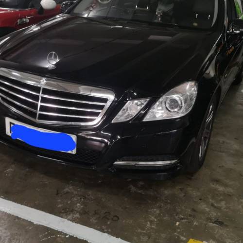Mercedes-Benz E200 w212